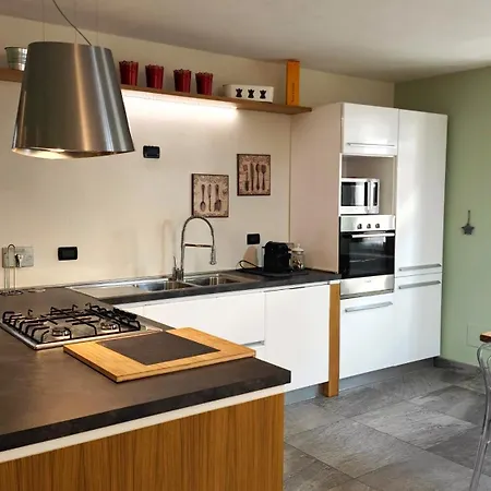 Hostdomus - Flower Loft * Cesana Torinese