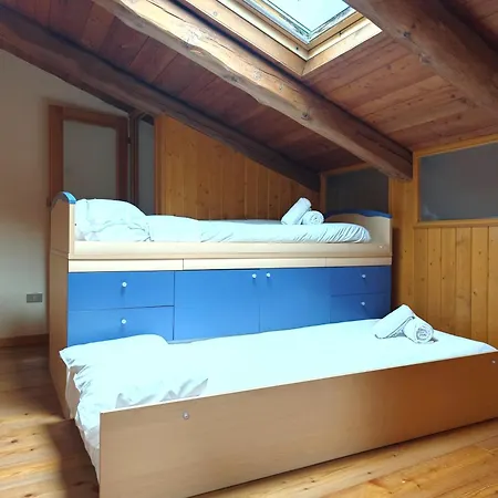 Hostdomus - Flower Loft Appartement *